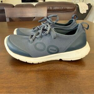Oofos Gray Comfort Recovery Sneakers Women 7.5